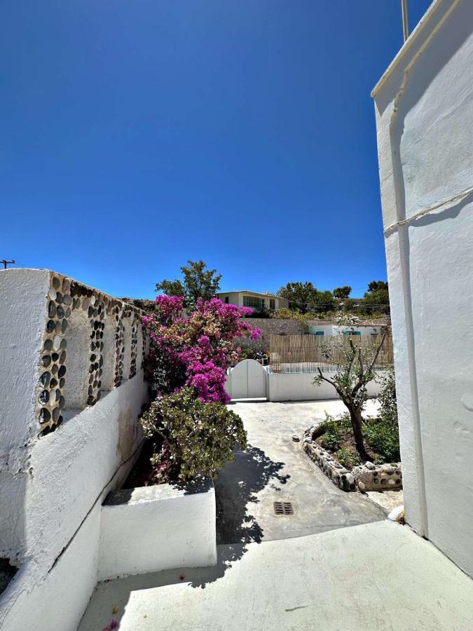 Santorini Style Rooms Vóthon 外观 照片